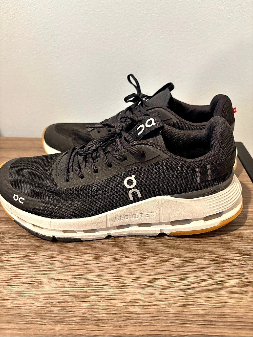 On Cloud Athletic Shoes